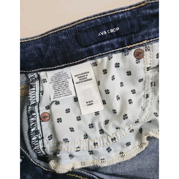 Lucky Brand ~Woman Size 8/29~ Blue AVA CROP Jeans Pockets, Logo. - Picture 10 of 16